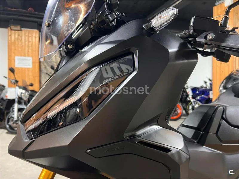 Honda X-ADV – Vista 77