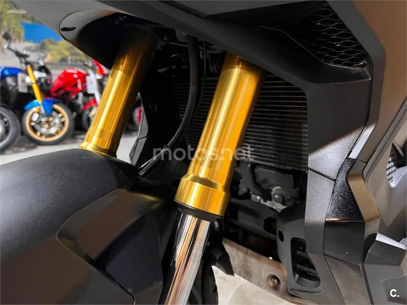 Honda X-ADV – Vista 81