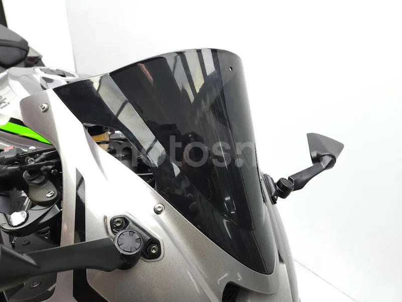 Kawasaki Ninja ZX-6R – Vista 16