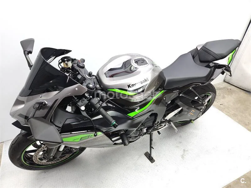 Kawasaki Ninja ZX-6R – Vista 20