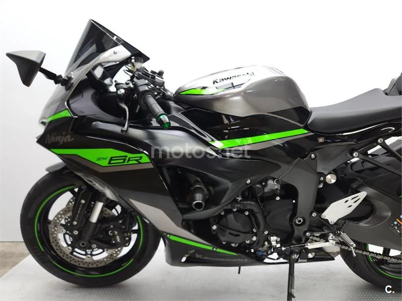 Kawasaki Ninja ZX-6R – Vista 23