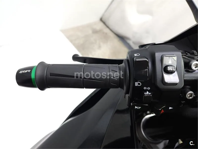 Kawasaki Ninja ZX-6R – Vista 9