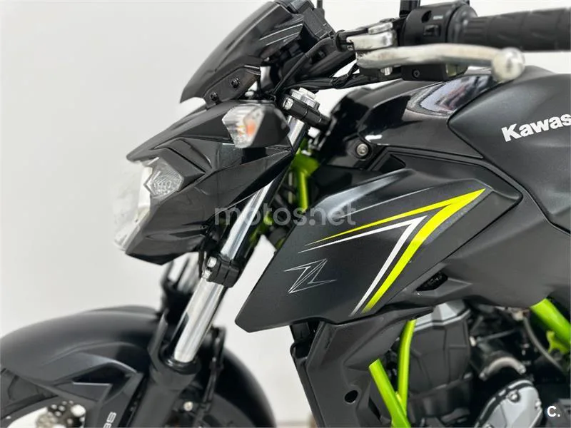 Kawasaki Z650 – Vista 20