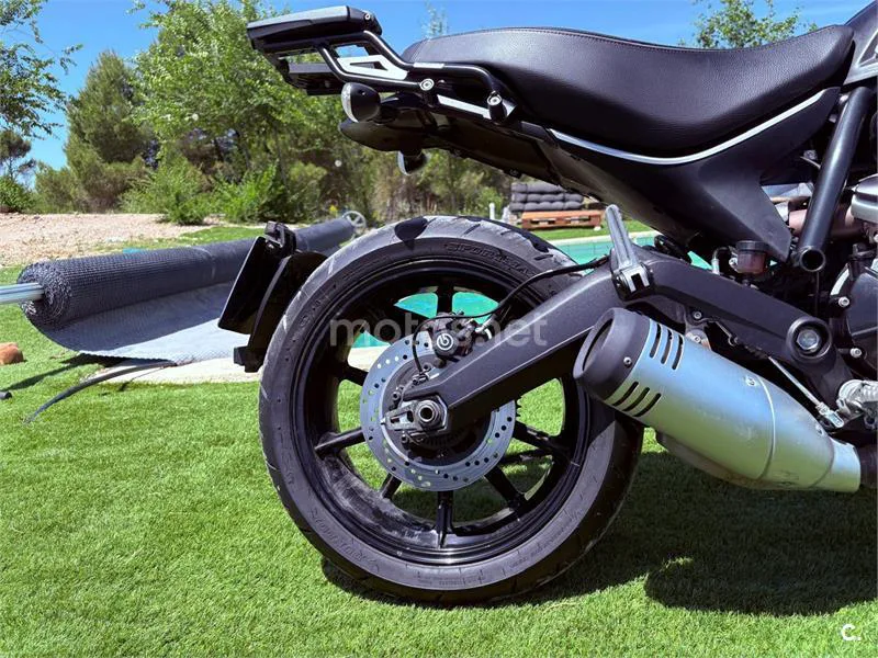 Ducati Scrambler – Vista 6