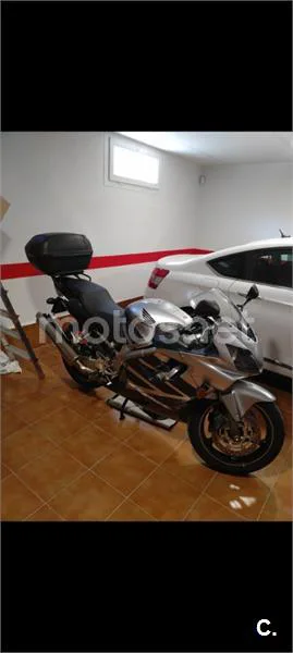 Honda CBR 600 F – Vista 3