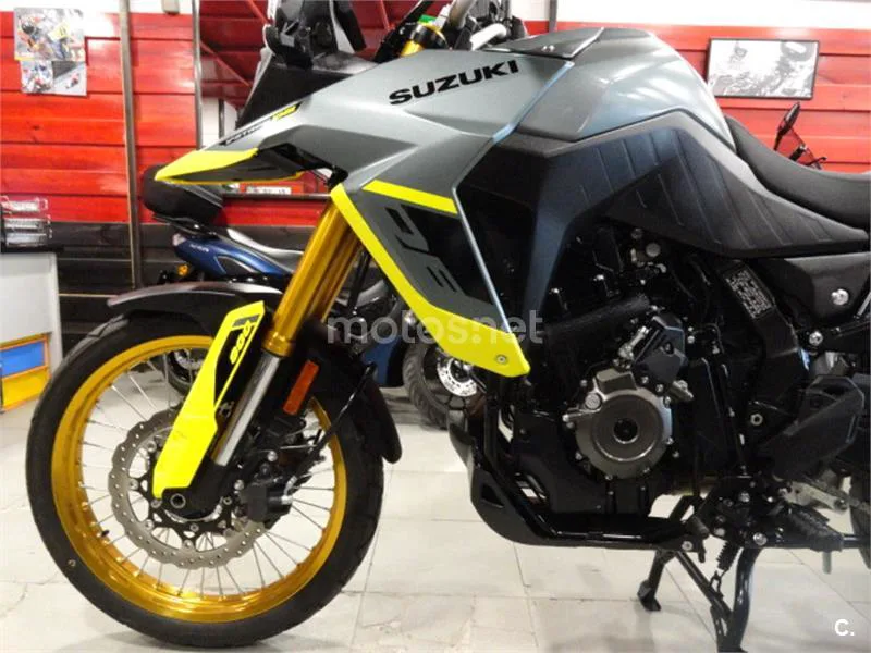 Suzuki V-Strom 800 – Vista 5
