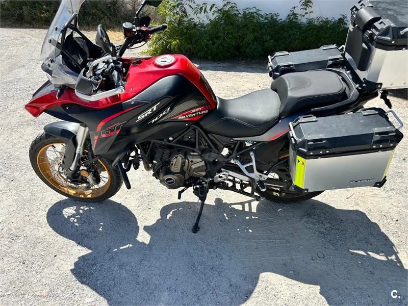 QJ Motor SRT 700 – Vista 3