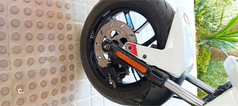 Derbi Variant Sport 125 – Vista 7