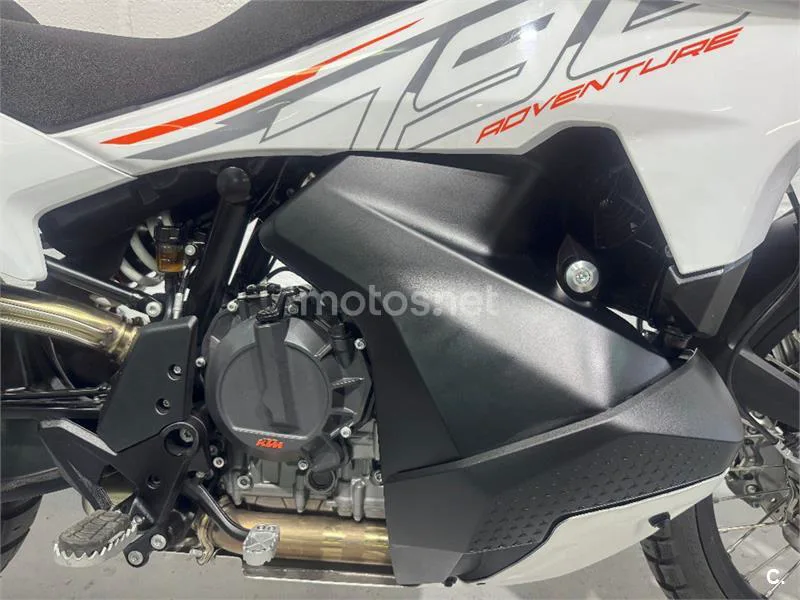 KTM 790 – Vista 15