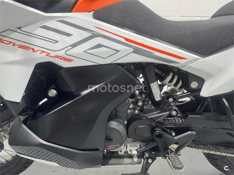 KTM 790 – Vista 22