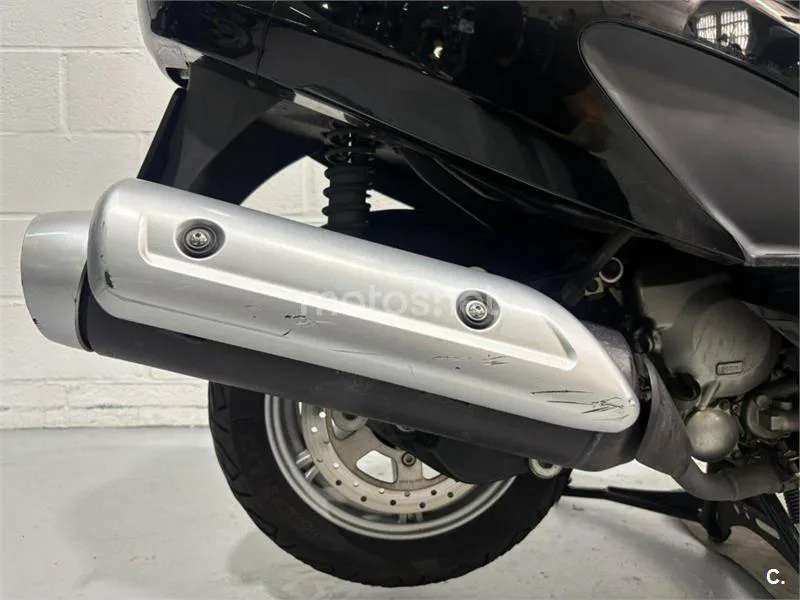 Suzuki Burgman 200 – Vista 13