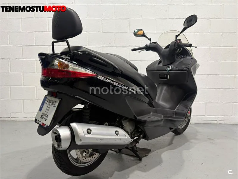 Suzuki Burgman 200 – Vista 5