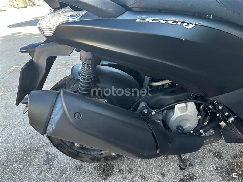 Piaggio Beverly – Vista 5