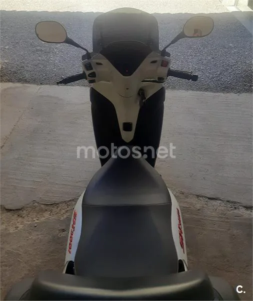 Honda SH 300i – Vista 6
