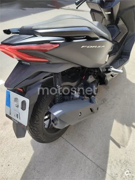 Honda Forza 125 – Vista 2