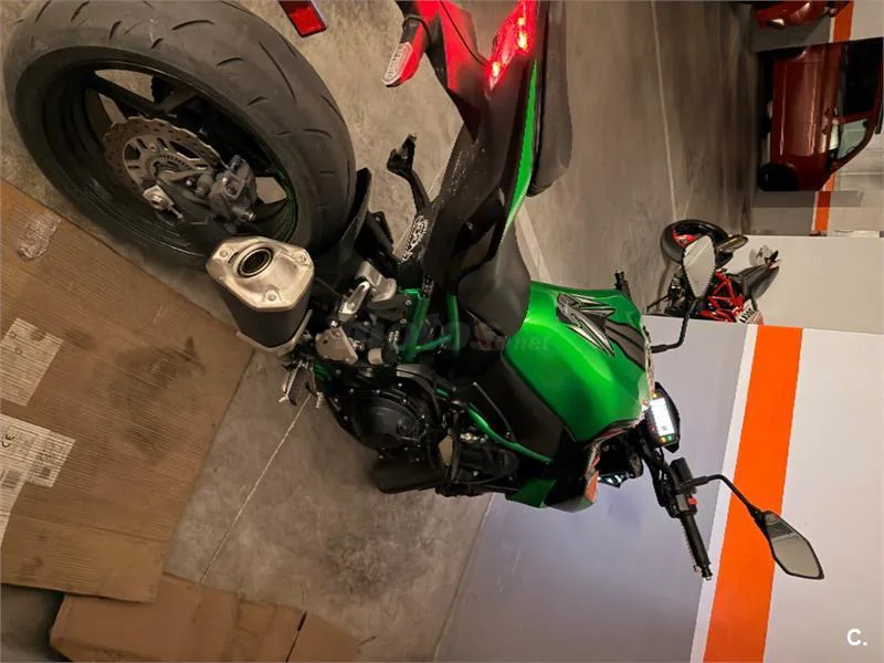 Kawasaki Z900 – Vista 4