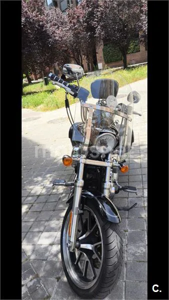 Harley-Davidson Sportster Superlow – Vista 6