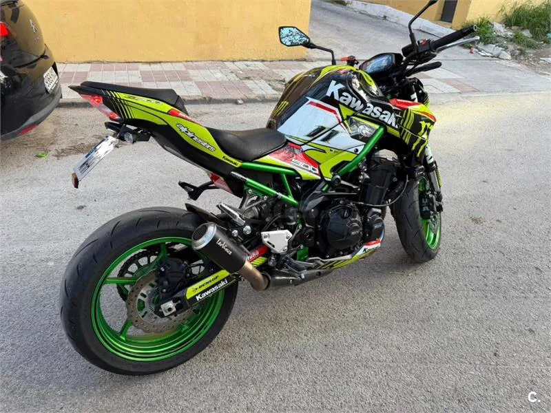 Kawasaki Z900 – Vista 11