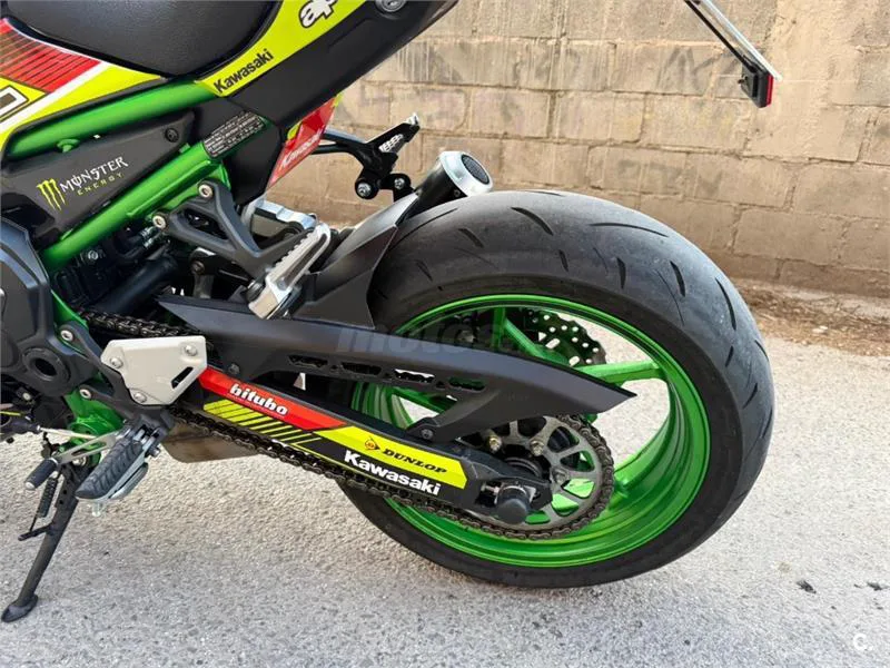 Kawasaki Z900 – Vista 6
