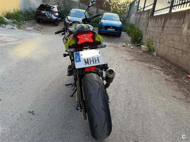 Kawasaki Z900 – Vista 10