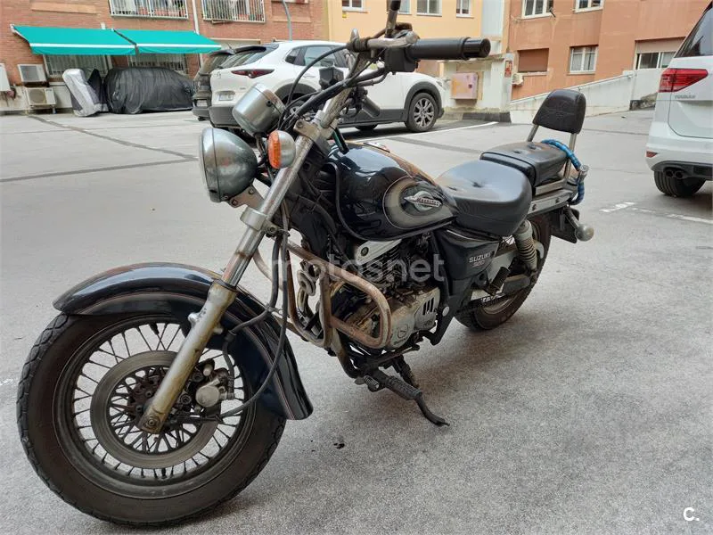 Suzuki Marauder 250 – Vista 2