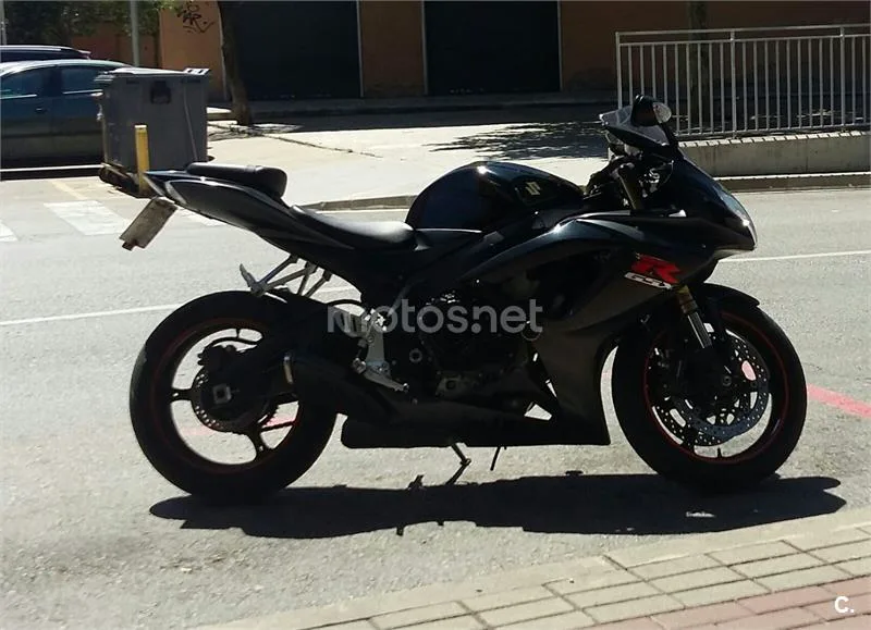Suzuki GSX-R600 – Vista 5