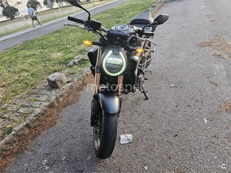 Honda CB 650 R – Vista 6