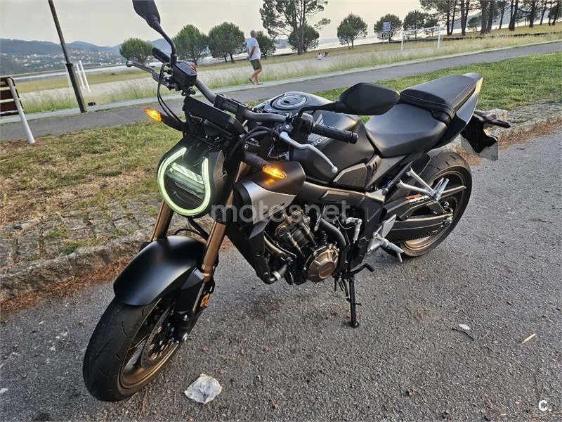 Honda CB 650 R – Vista 7