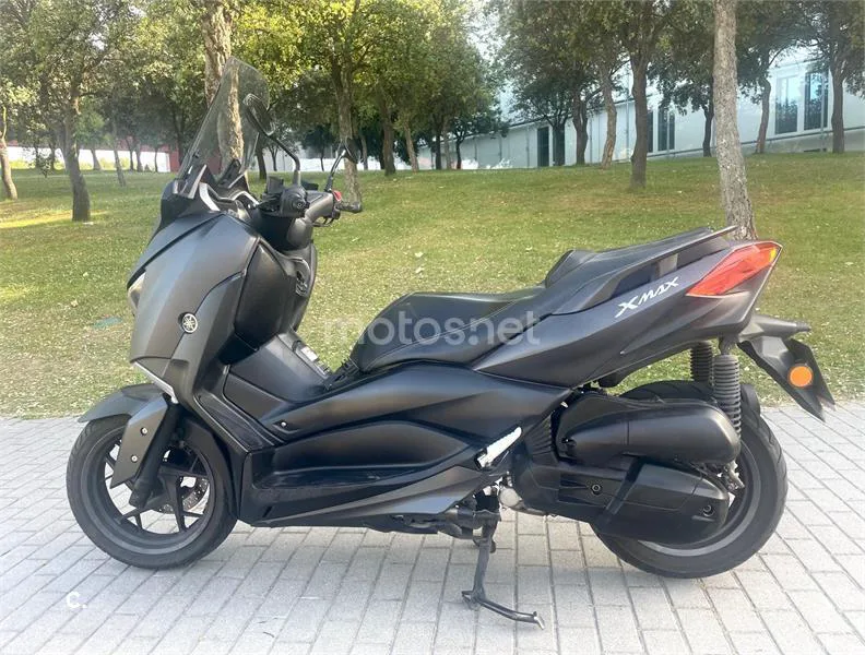 Yamaha XMAX 125 – Vista 7