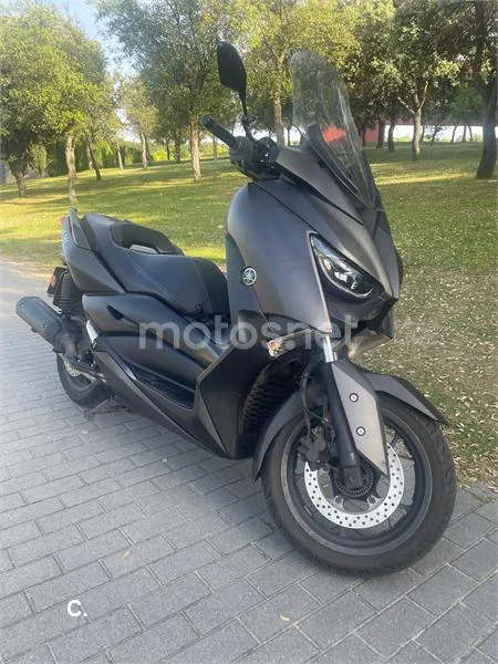 Yamaha XMAX 125 – Vista 8
