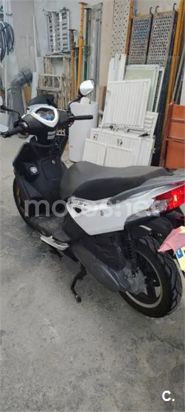 Kymco Agility City Plus 125 – Vista 9
