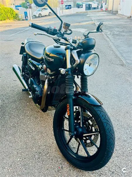 Triumph Street Twin - Vista 4