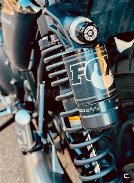 Triumph Street Twin - Vista 8