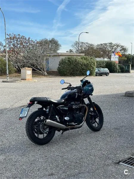 Triumph Street Twin - Vista 10