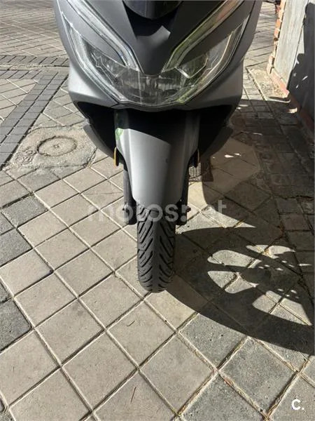 Honda PCX 125 – Vista 5