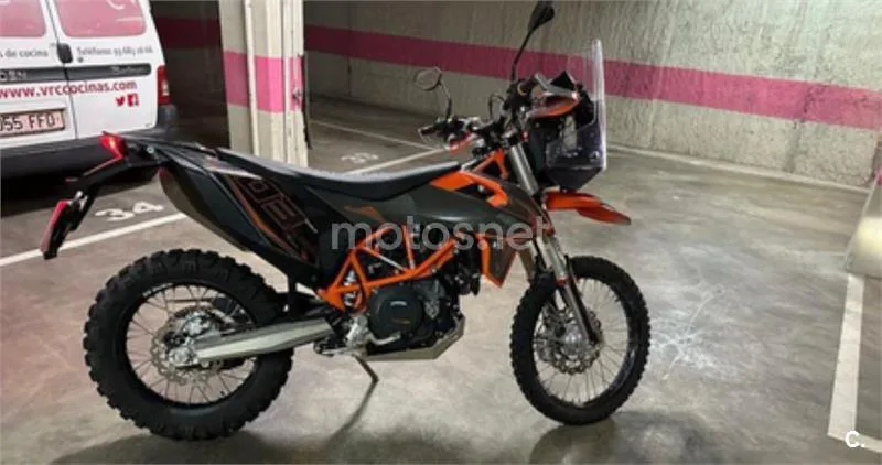 KTM 690 Enduro R – Vista 2