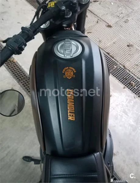 Ducati Scrambler – Vista 3