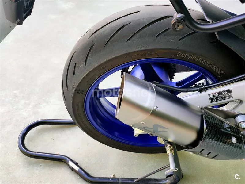 Yamaha MT-10 – Vista 4
