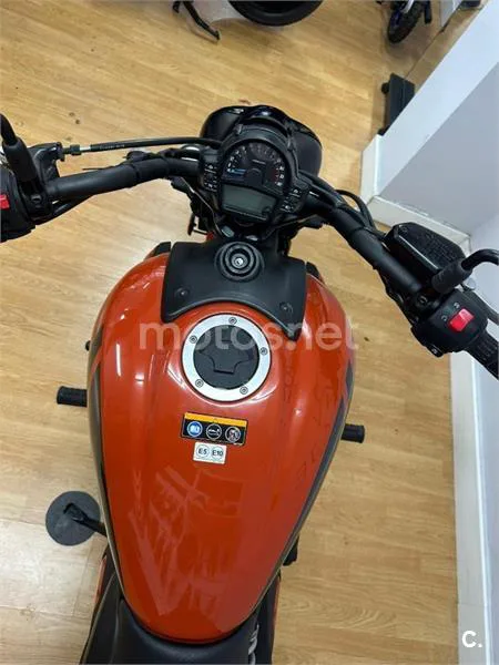 Kawasaki Vulcan S – Vista 10