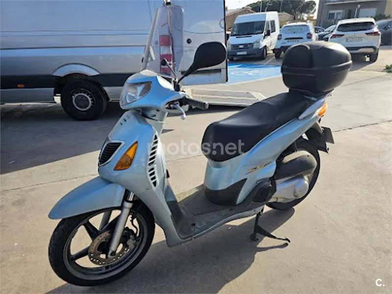 Honda SH 150i – Vista 5