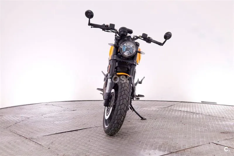 Ducati Scrambler – Vista 4