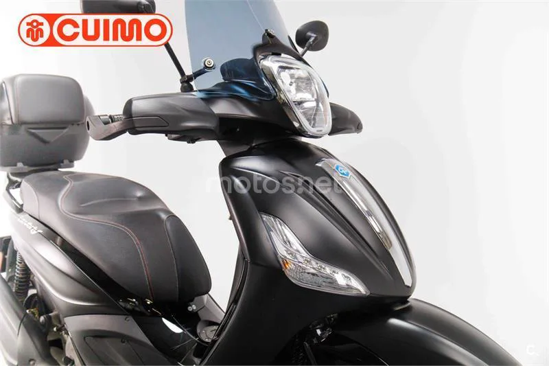 Piaggio Beverly – Vista 11