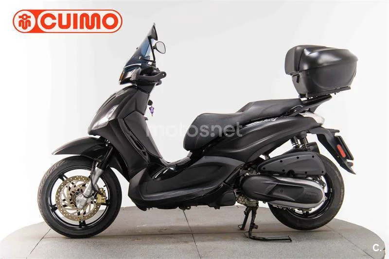 Piaggio Beverly – Vista 8