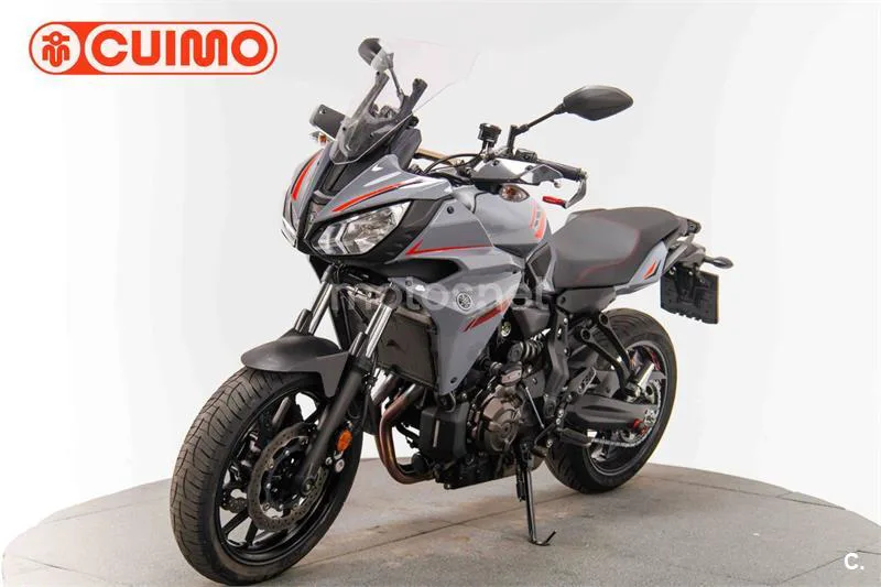 Yamaha Tracer 700 – Vista 9