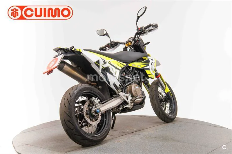 Husqvarna 701 Supermoto – Vista 4