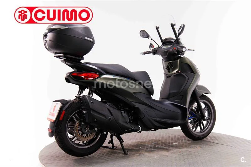 Piaggio Beverly 400 – Vista 4