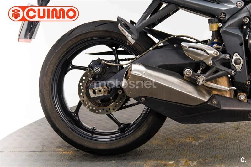 Triumph Street Triple – Vista 14