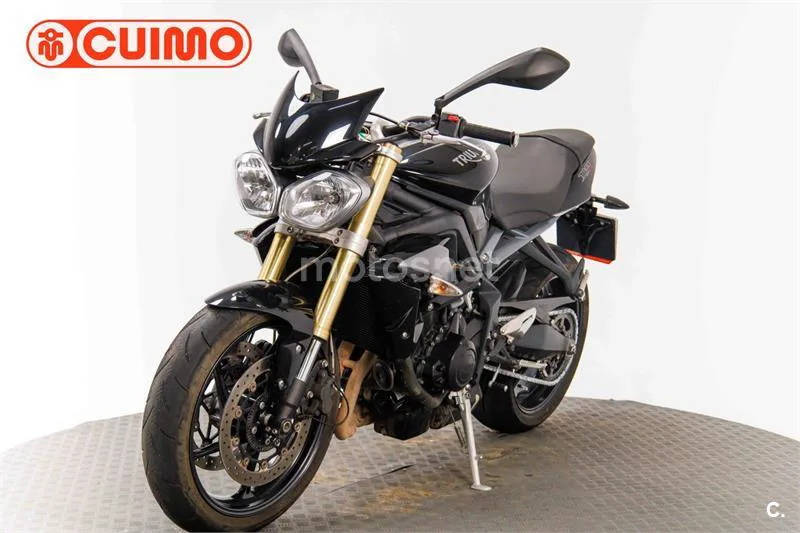 Triumph Street Triple – Vista 9
