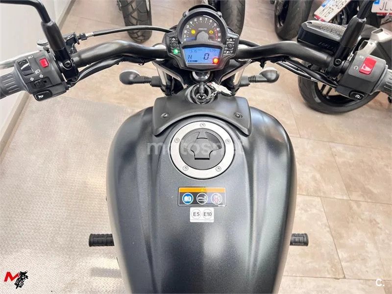 Kawasaki Vulcan S – Vista 7