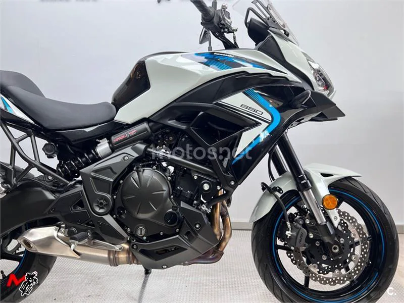 Kawasaki Versys – Vista 3